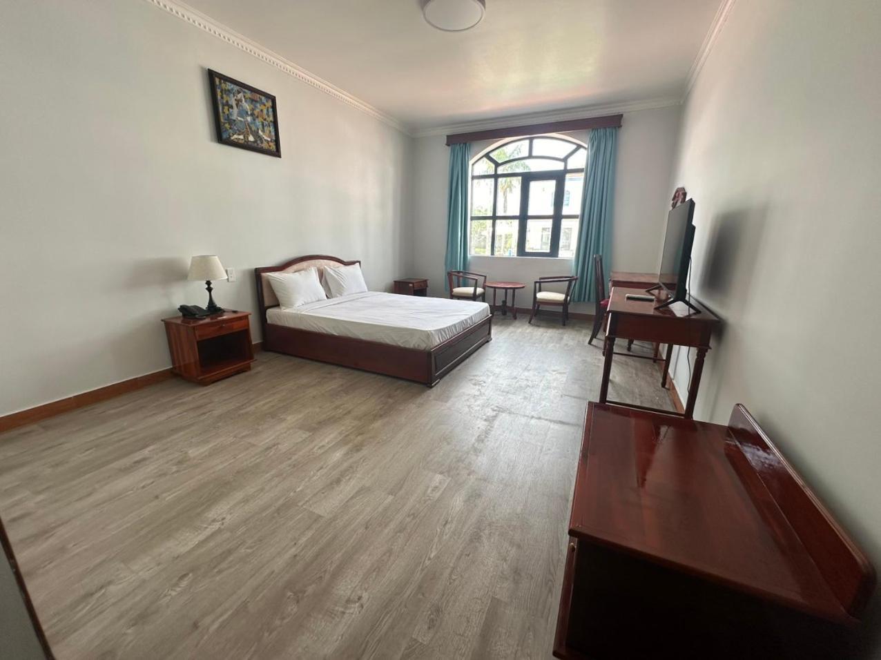 Ngoc Thu Hotel Soc Trang Esterno foto