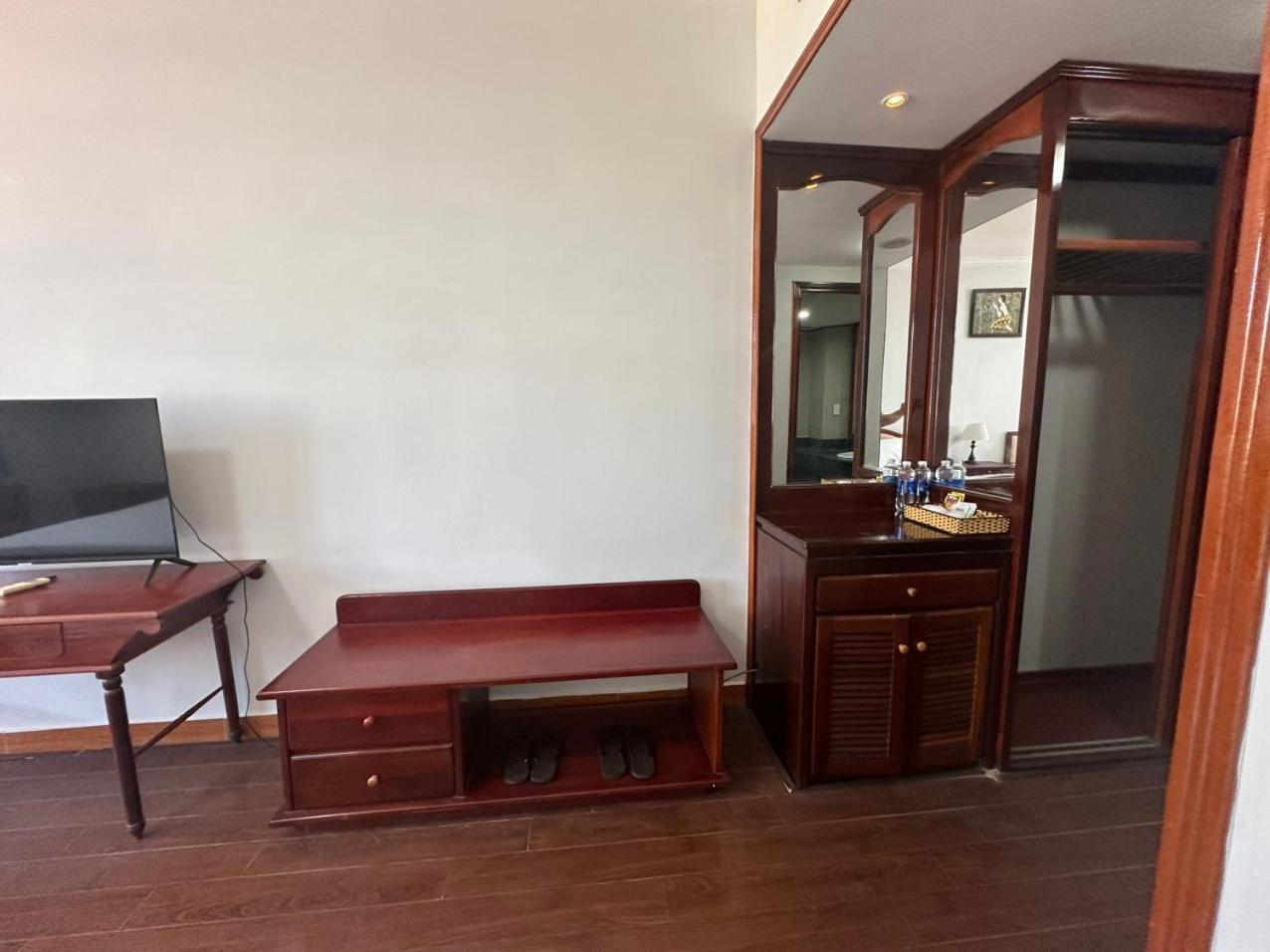 Ngoc Thu Hotel Soc Trang Esterno foto