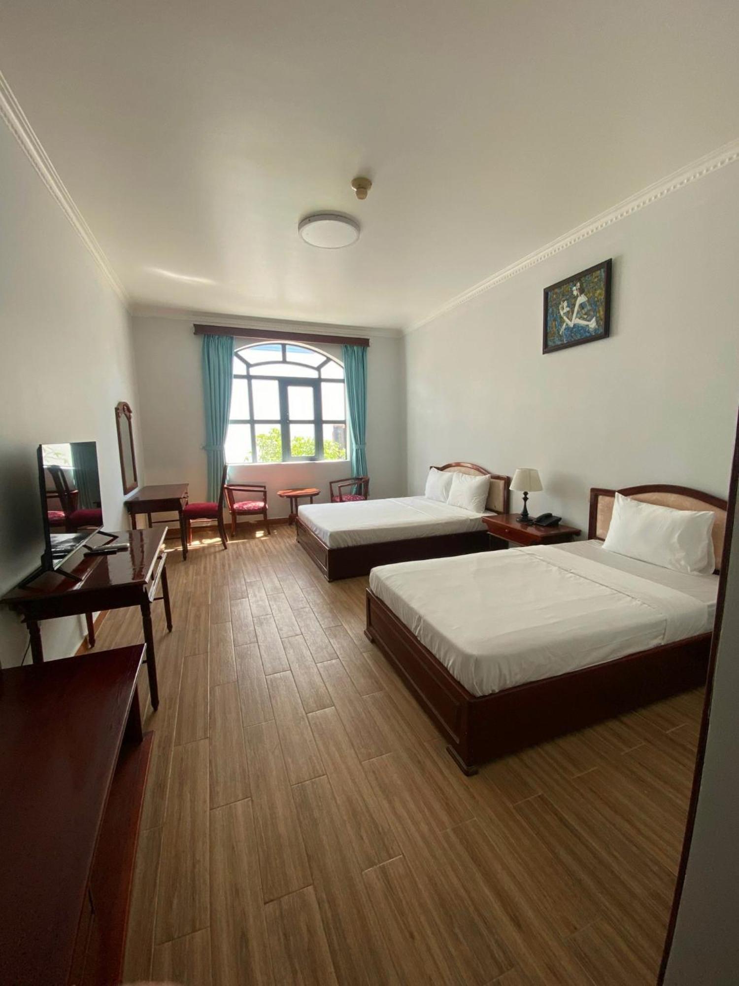 Ngoc Thu Hotel Soc Trang Esterno foto