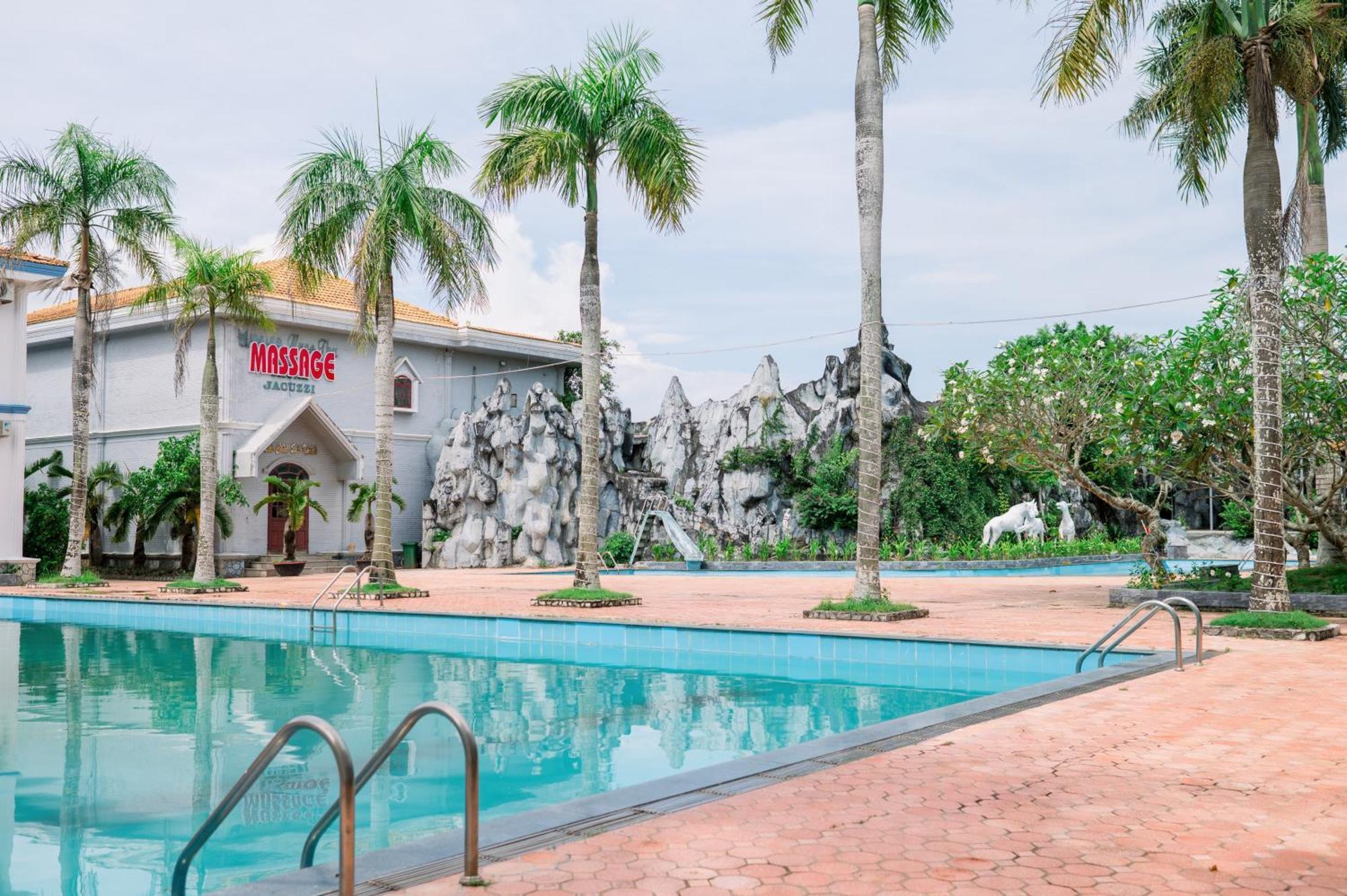 Ngoc Thu Hotel Soc Trang Esterno foto