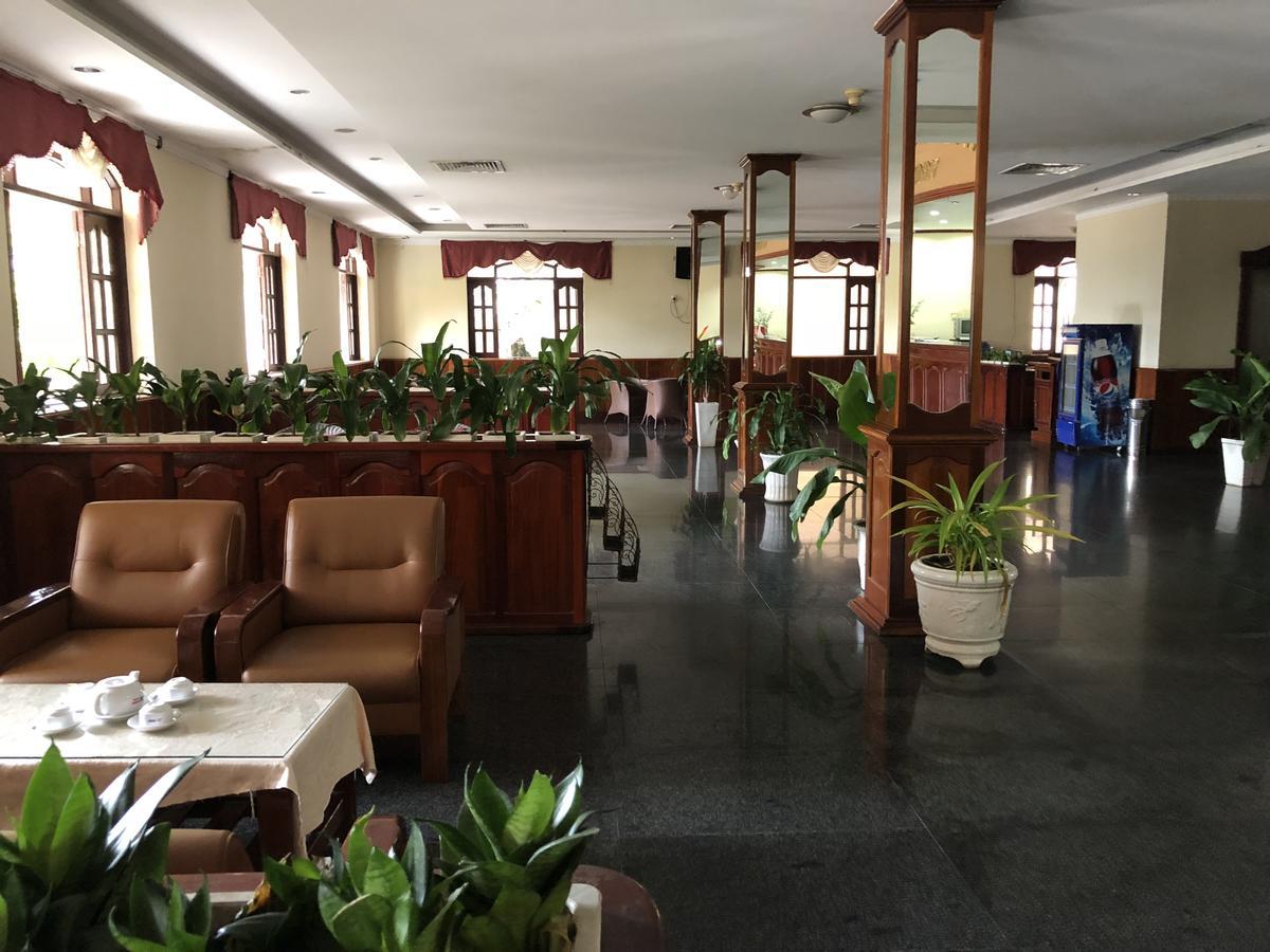 Ngoc Thu Hotel Soc Trang Esterno foto
