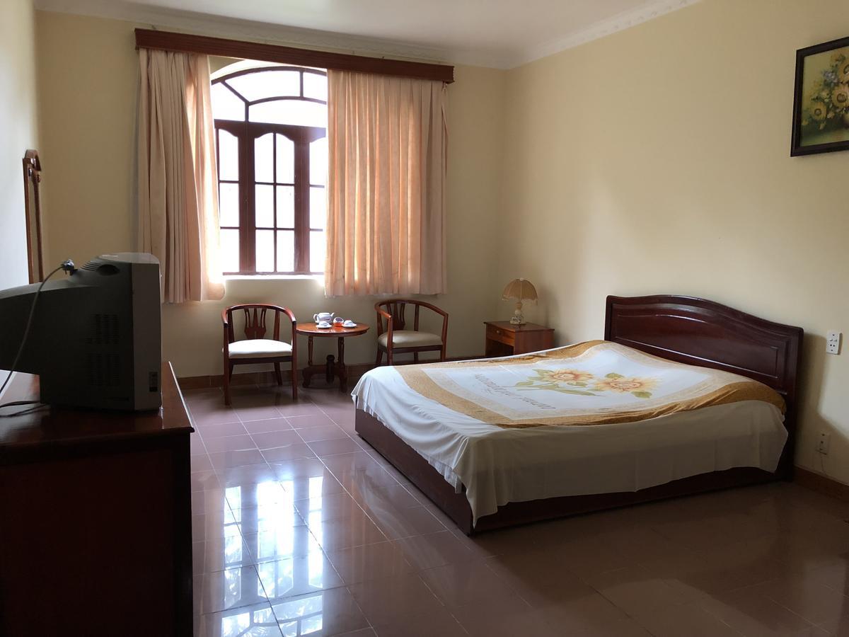 Ngoc Thu Hotel Soc Trang Esterno foto