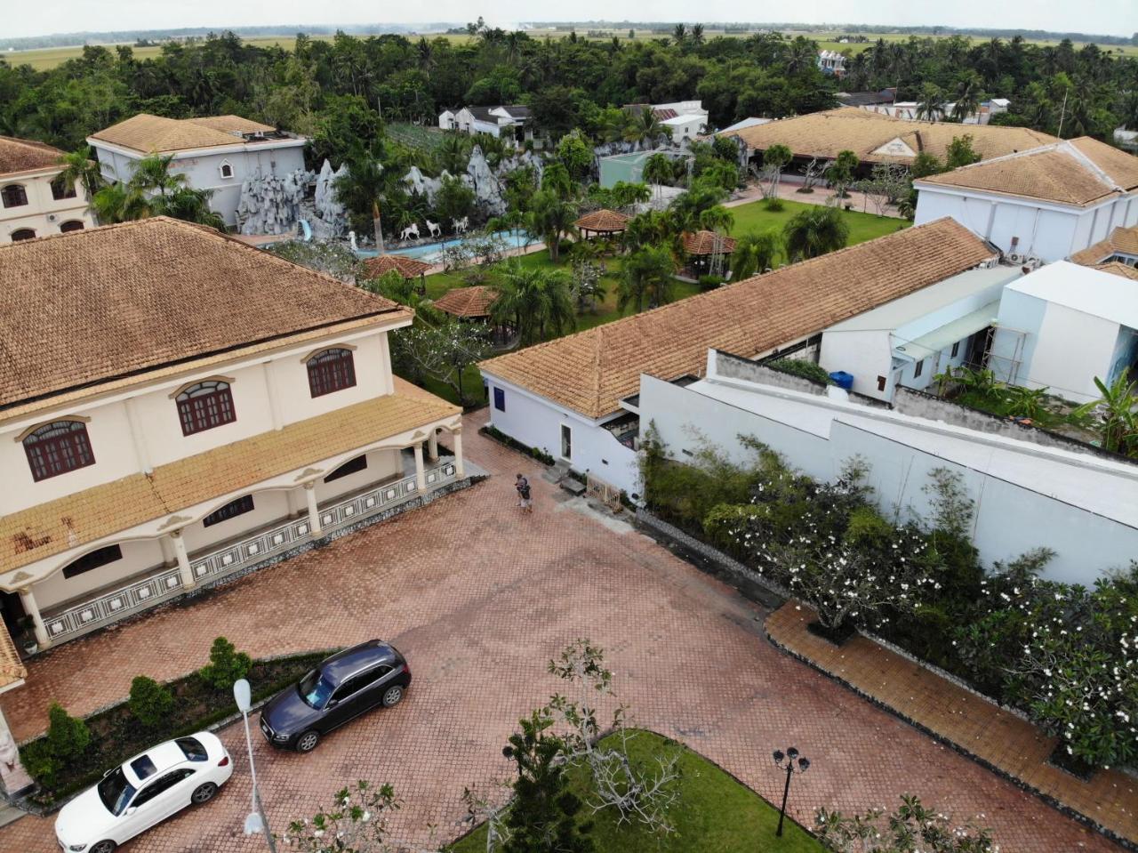 Ngoc Thu Hotel Soc Trang Esterno foto
